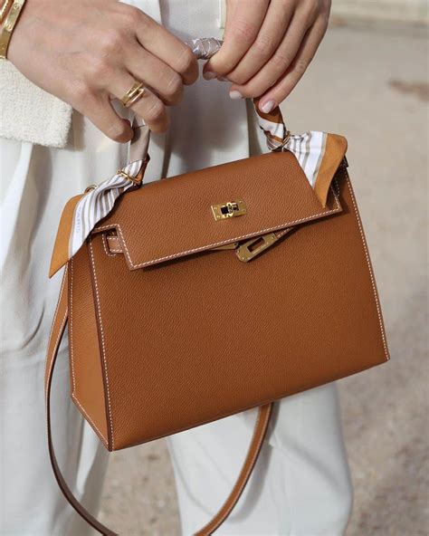 how much is a kelly hermes bag|hermès kelly bag price 2022.